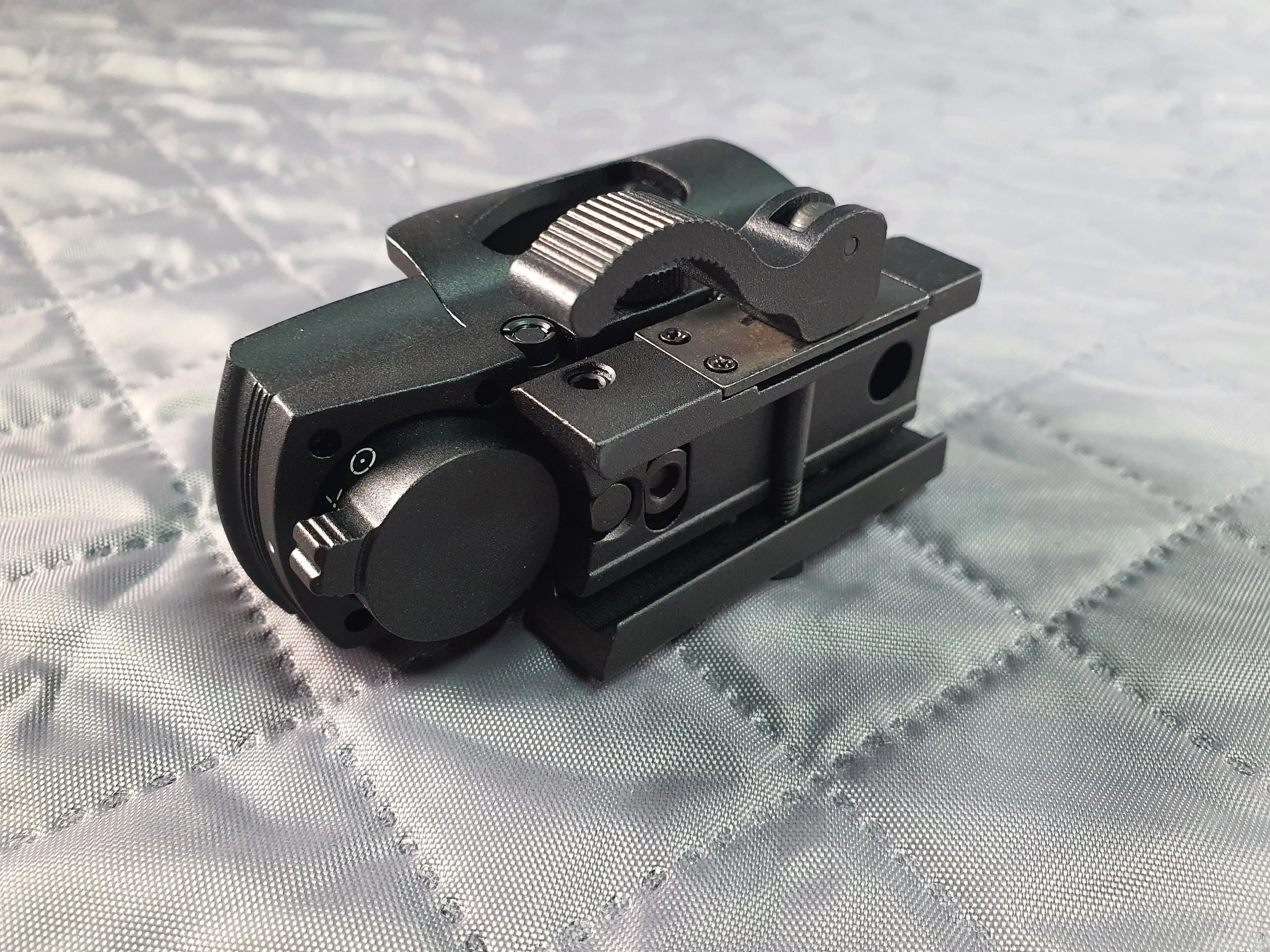 Прицел коллиматорный CXHD118