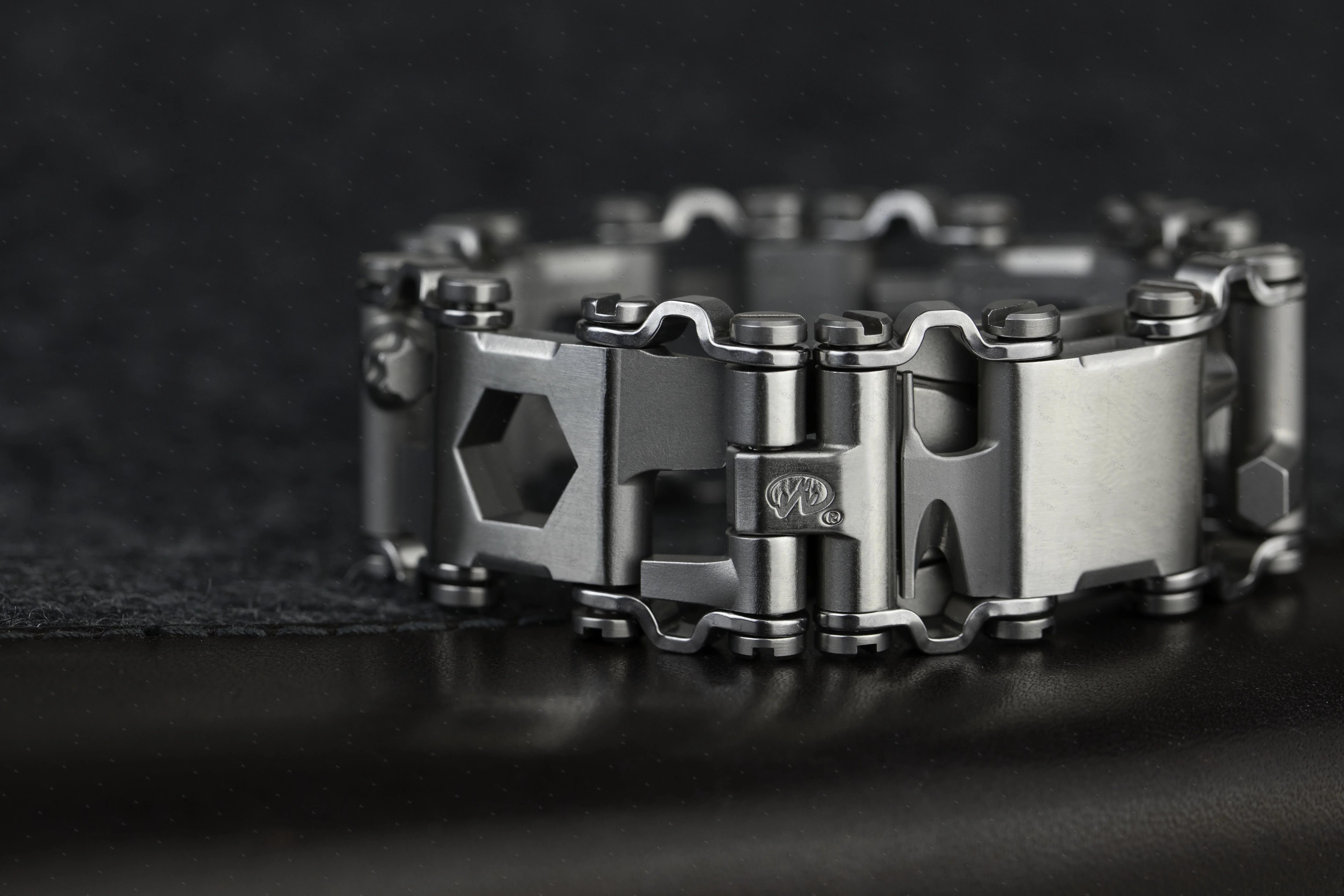 Браслет LEATHERMAN Tread LT