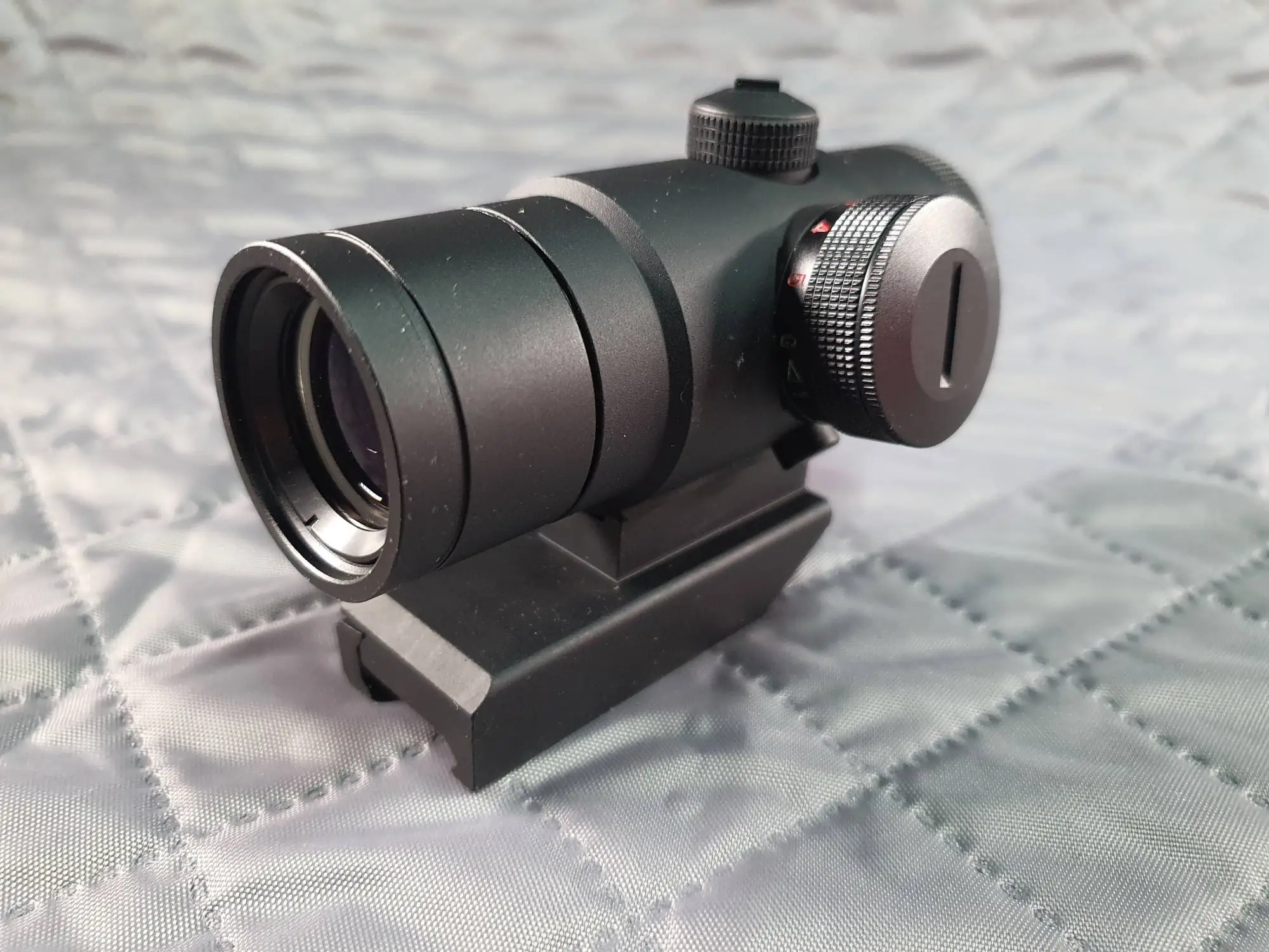 Призматический прицел Focuhunter 3x30