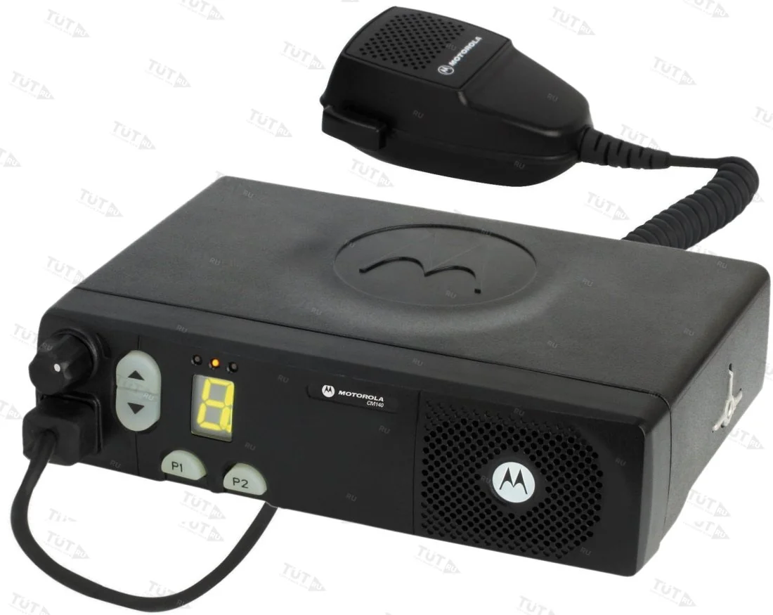 Автомобильная рация Motorola CM340