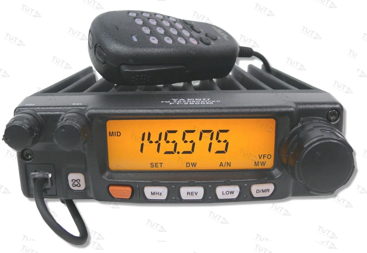 Автомобильная рация Yaesu FT-2800M