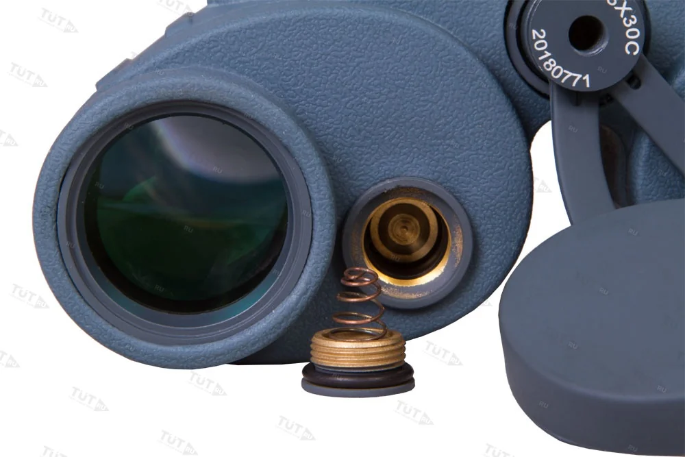 Бинокль Levenhuk Nelson 8x30