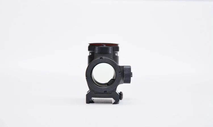 Прицел коллиматорный закрытого типа ПИЛАД Р1х20 AVIS-К