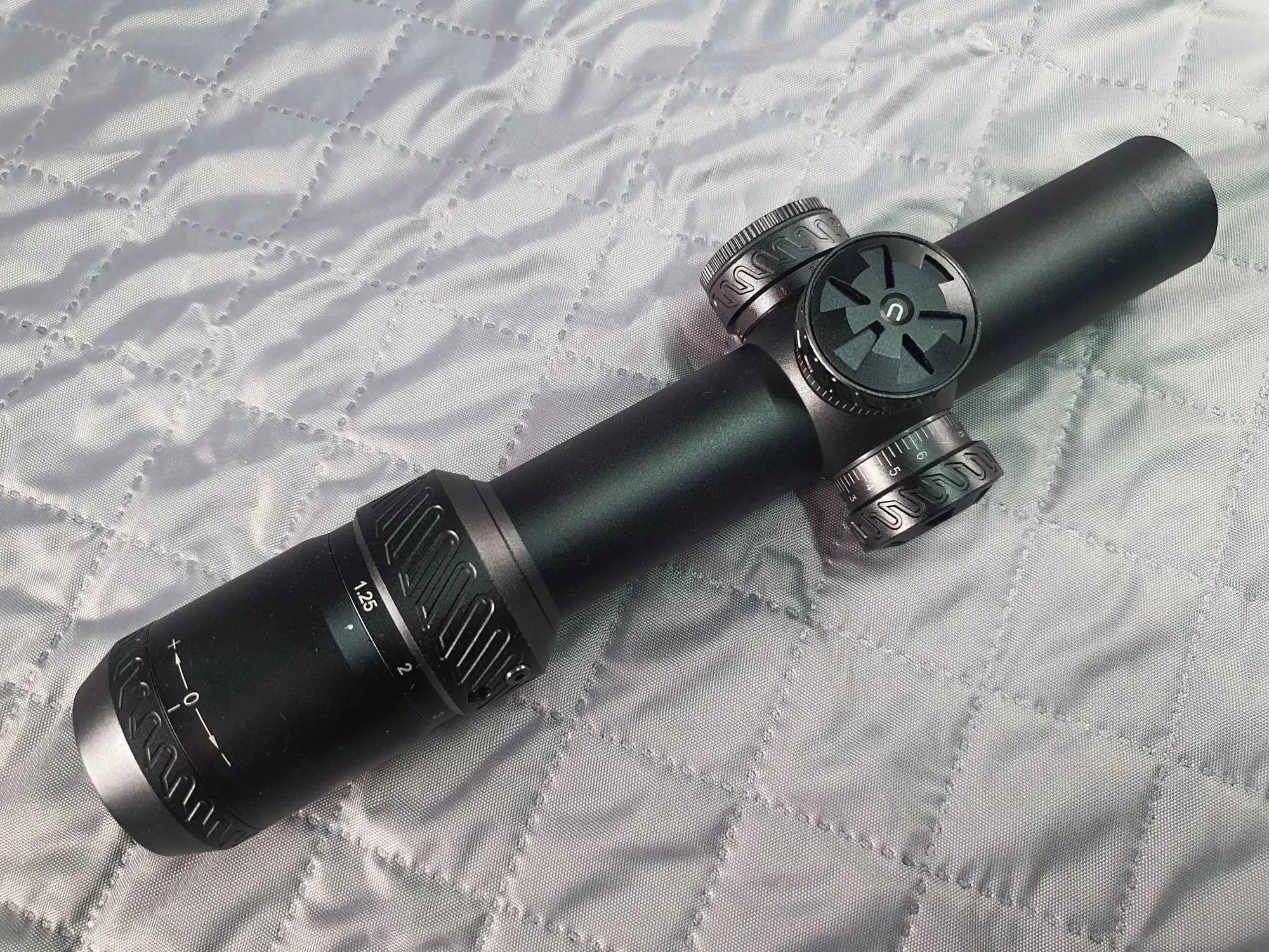 Прицел оптический HR1.25-6X20IR