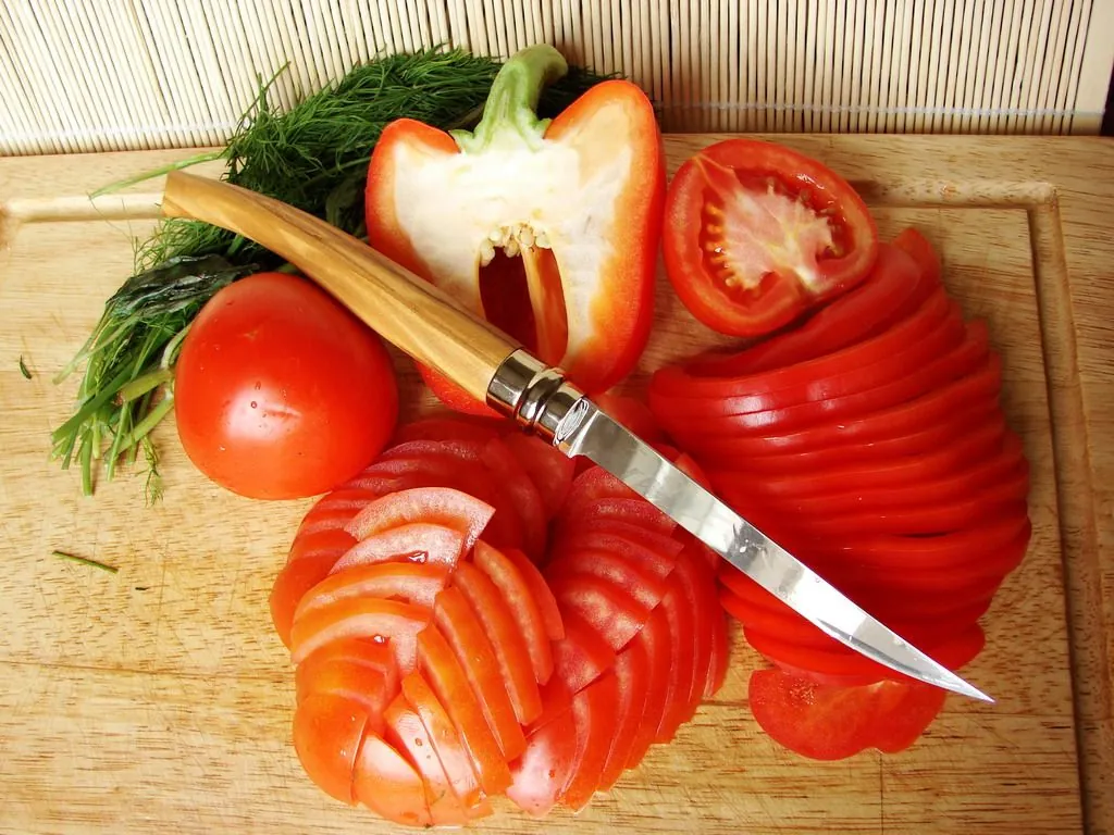 Нож складной Opinel Olive Effile 12, филейный, нержавеющая сталь, олива