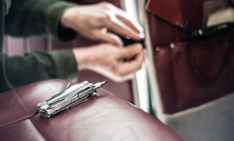 Мультитул LEATHERMAN Wave Plus