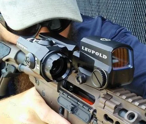 Оптический прицел Leupold D-EVO 6x20мм. сетка CMR-W (120322)