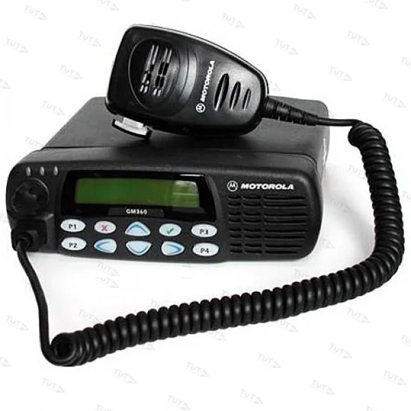 Автомобильная рация Motorola GM360