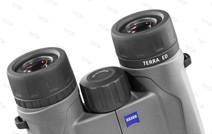 Бинокль Carl Zeiss 10x32 TERRA ED gray