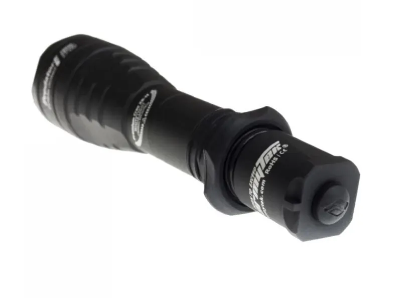 Фонарь ARMYTEK PREDATOR V3 XP-E2 (Зелёный)