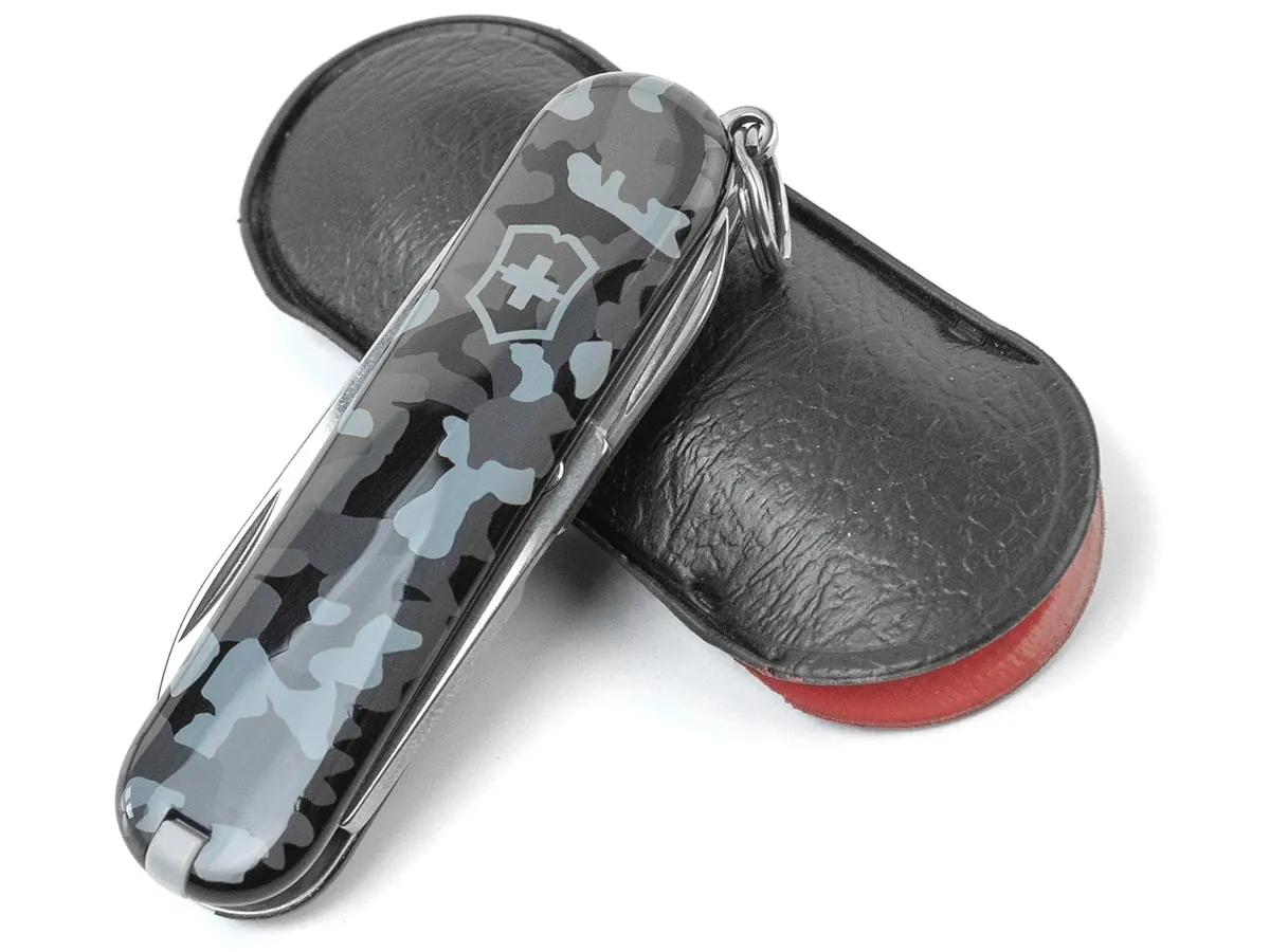 Нож перочинный Victorinox Classic SD Printed Navy camouflage