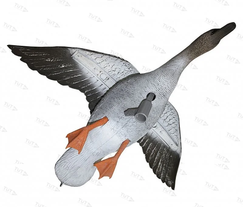 Чучело гуся гуменник летящий, крепеж на палку, подвижные крылья для веревки, пластик, не складной, м