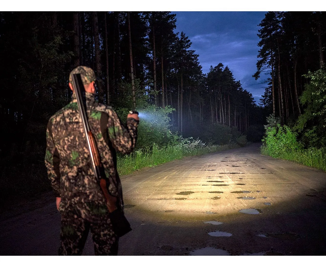 Фонарь ARMYTEK VIKING Pro Magnet USB White