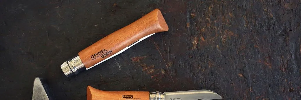 Нож складной Opinel Tradition 09, углеродистая сталь, бук