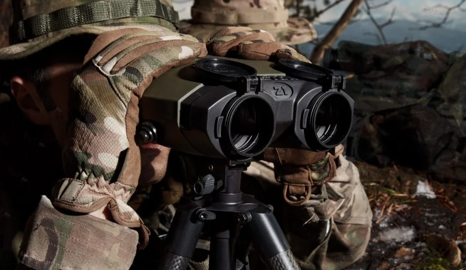 Ночной бинокль с лазерным дальномером SAFRAN VECTOR 21