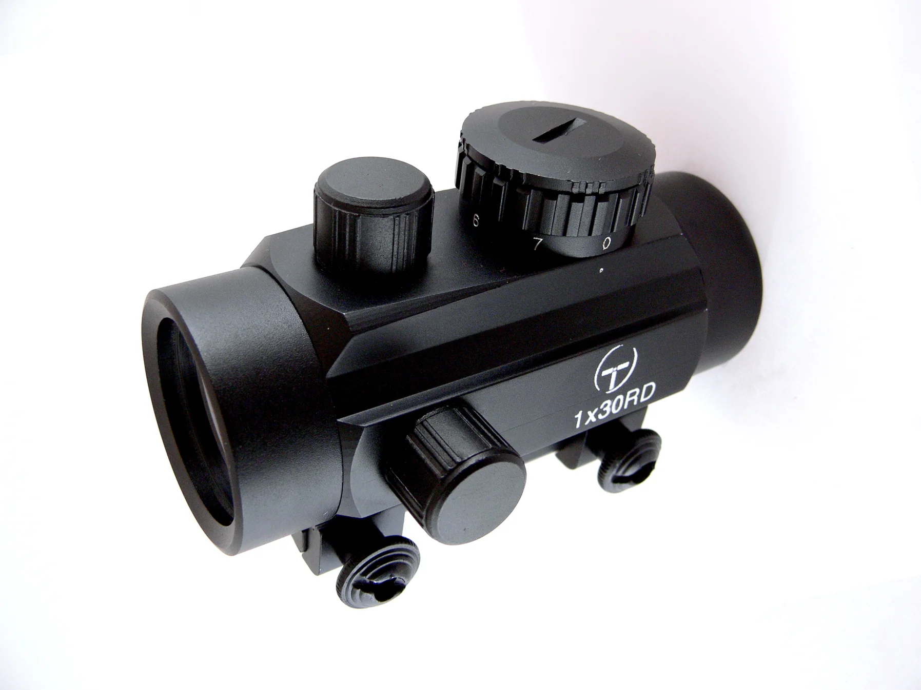 Коллиматор Target Optic 1x30 закрытого типа, на призму 11мм