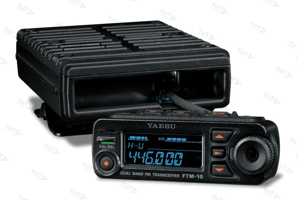 Автомобильная рация Yaesu FTM-10R