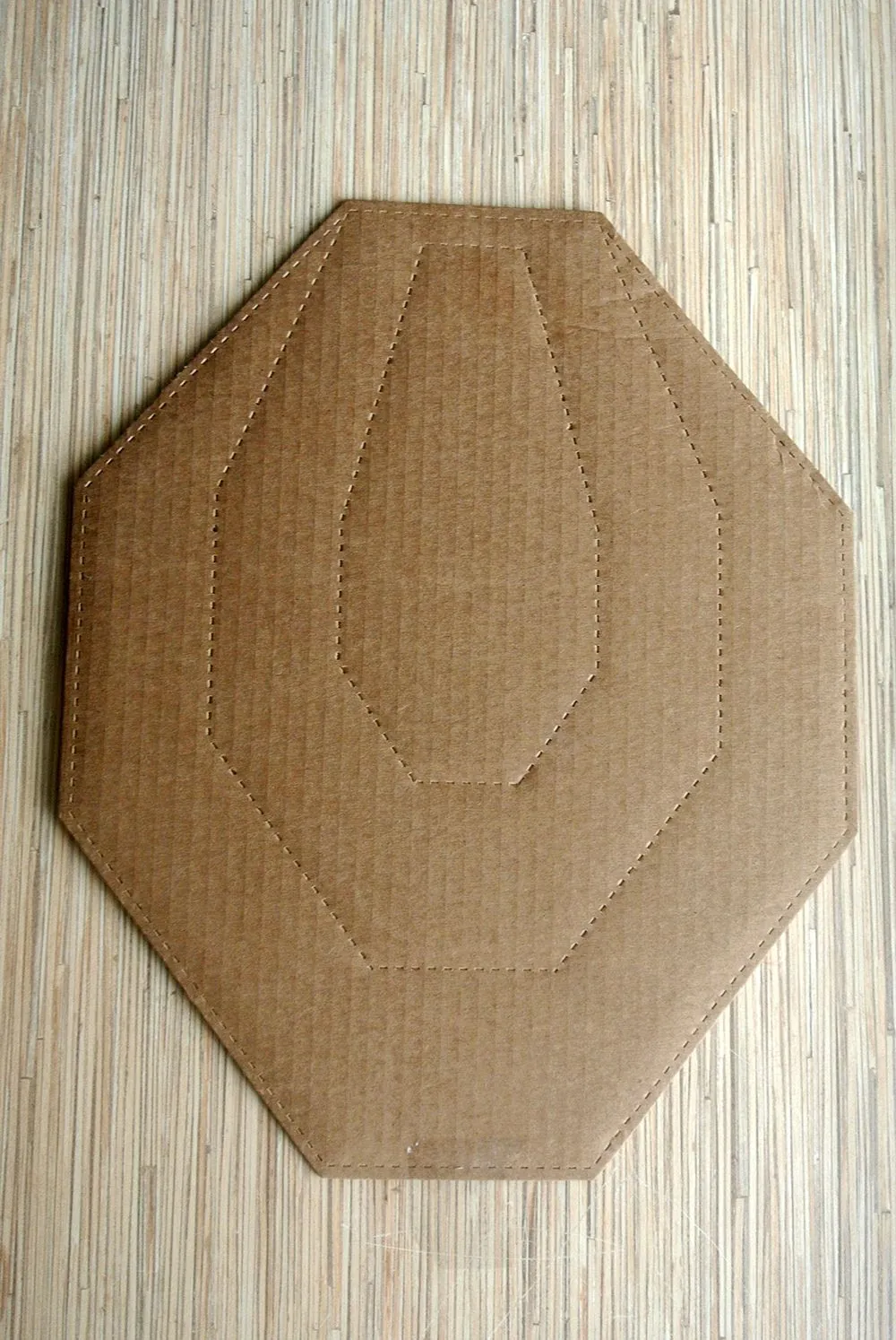 Мишень IPSC классическая (с белой стороной)