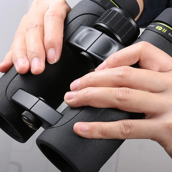 Бинокль Vanguard ENDEAVOR ED II 8х42