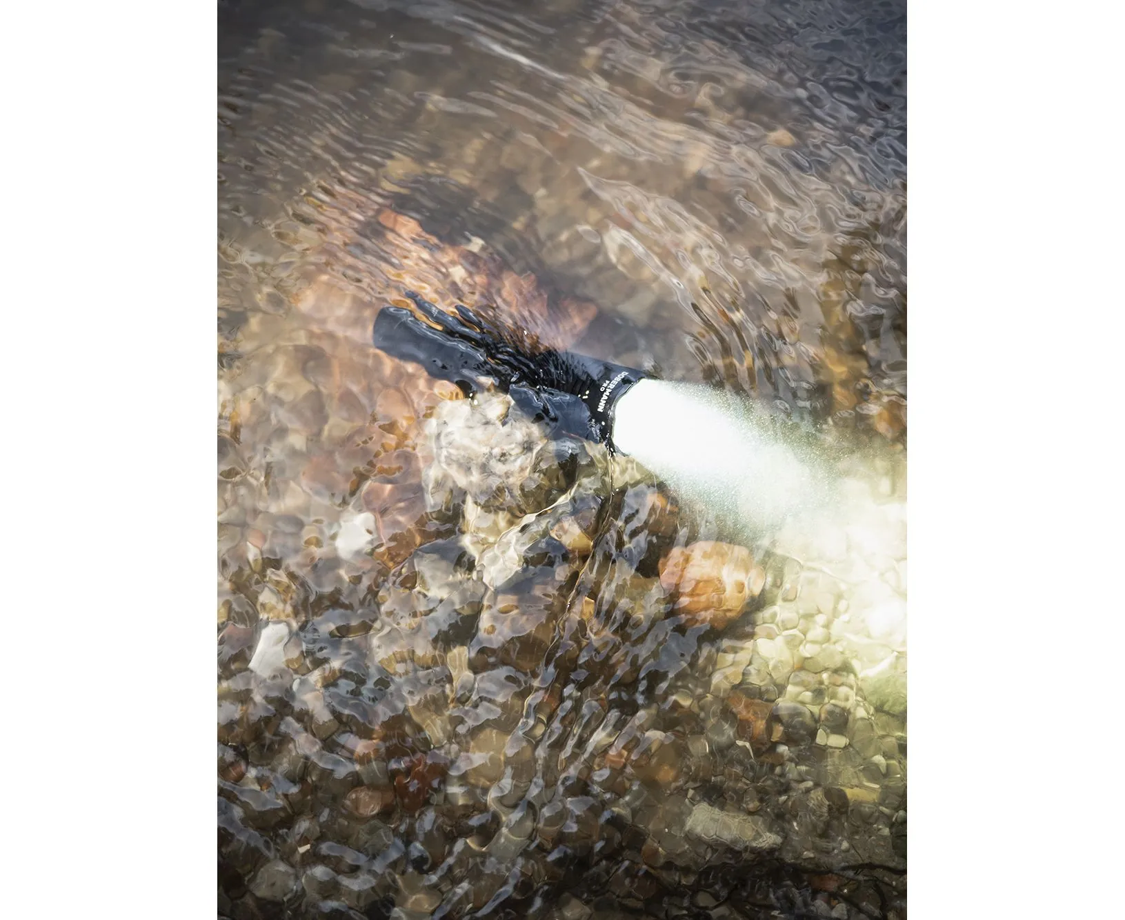 Фонарь ARMYTEK DOBERMANN PRO Magnet USB (Холодный свет)