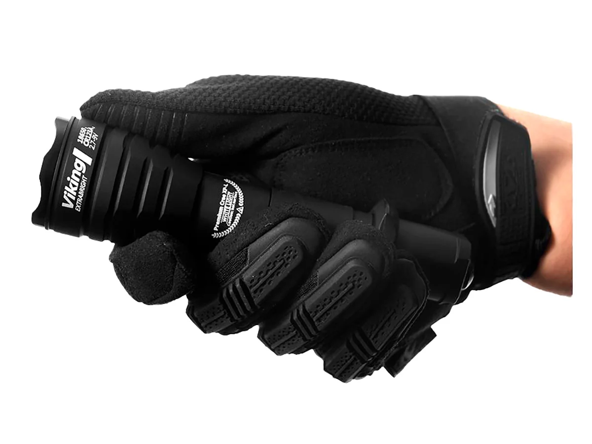 Фонарь ARMYTEK VIKING V3 ( XB-L (теплый свет))