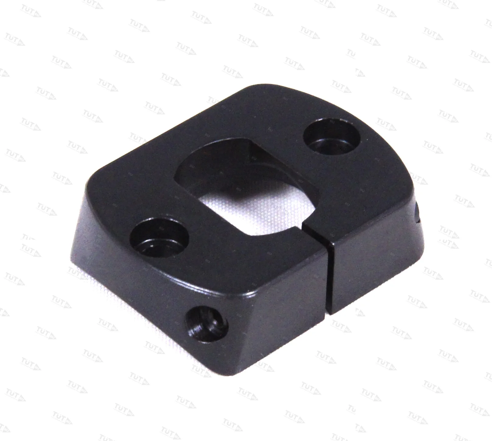 Переднее основание поворотного кронштейна MAK на Sabatti Rover