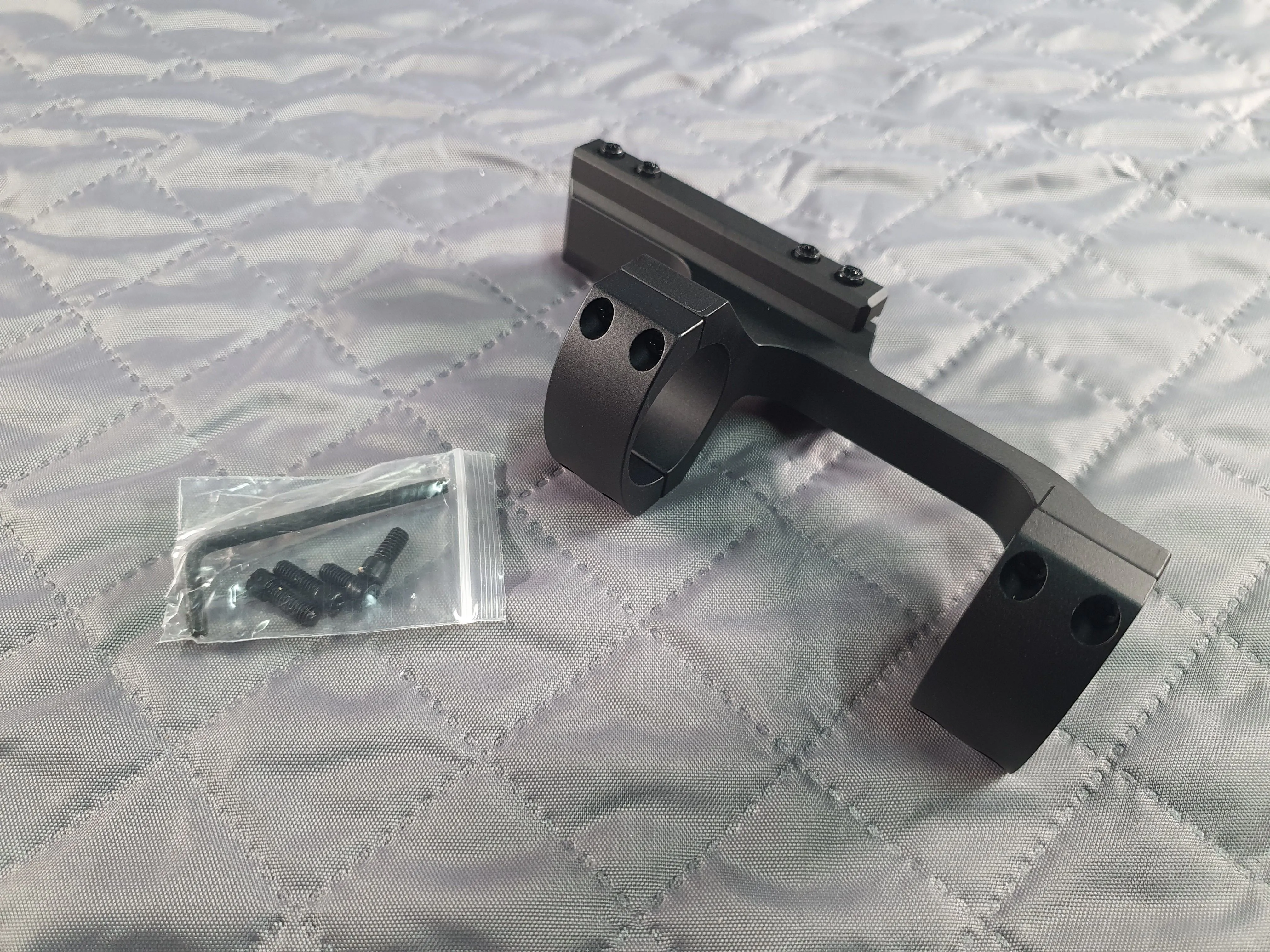 Моноблок Focuhunter с выносом 30 мм на Weaver небыстросъёмный