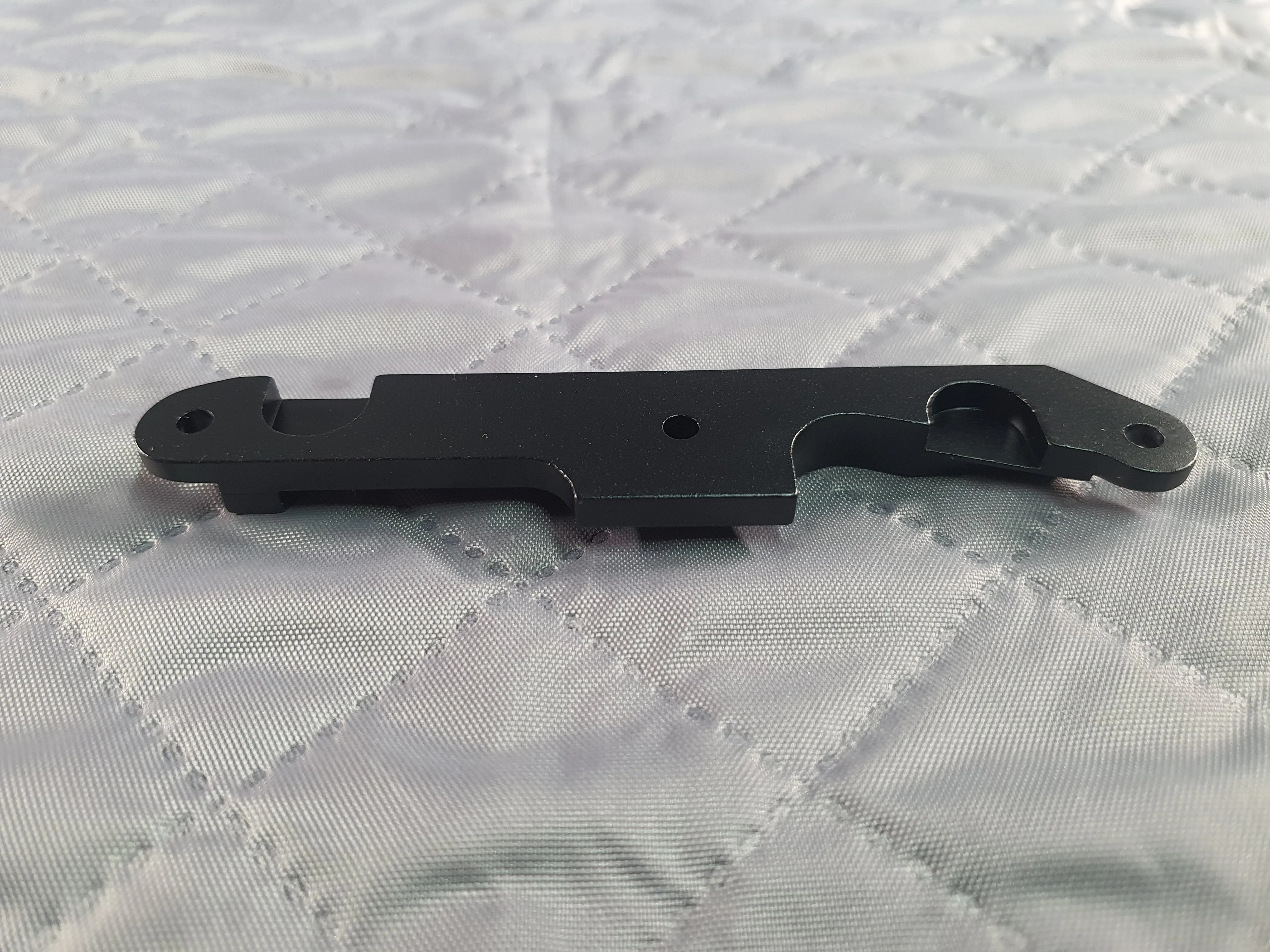 Боковой ласточкин хвост Focuhunter на АК