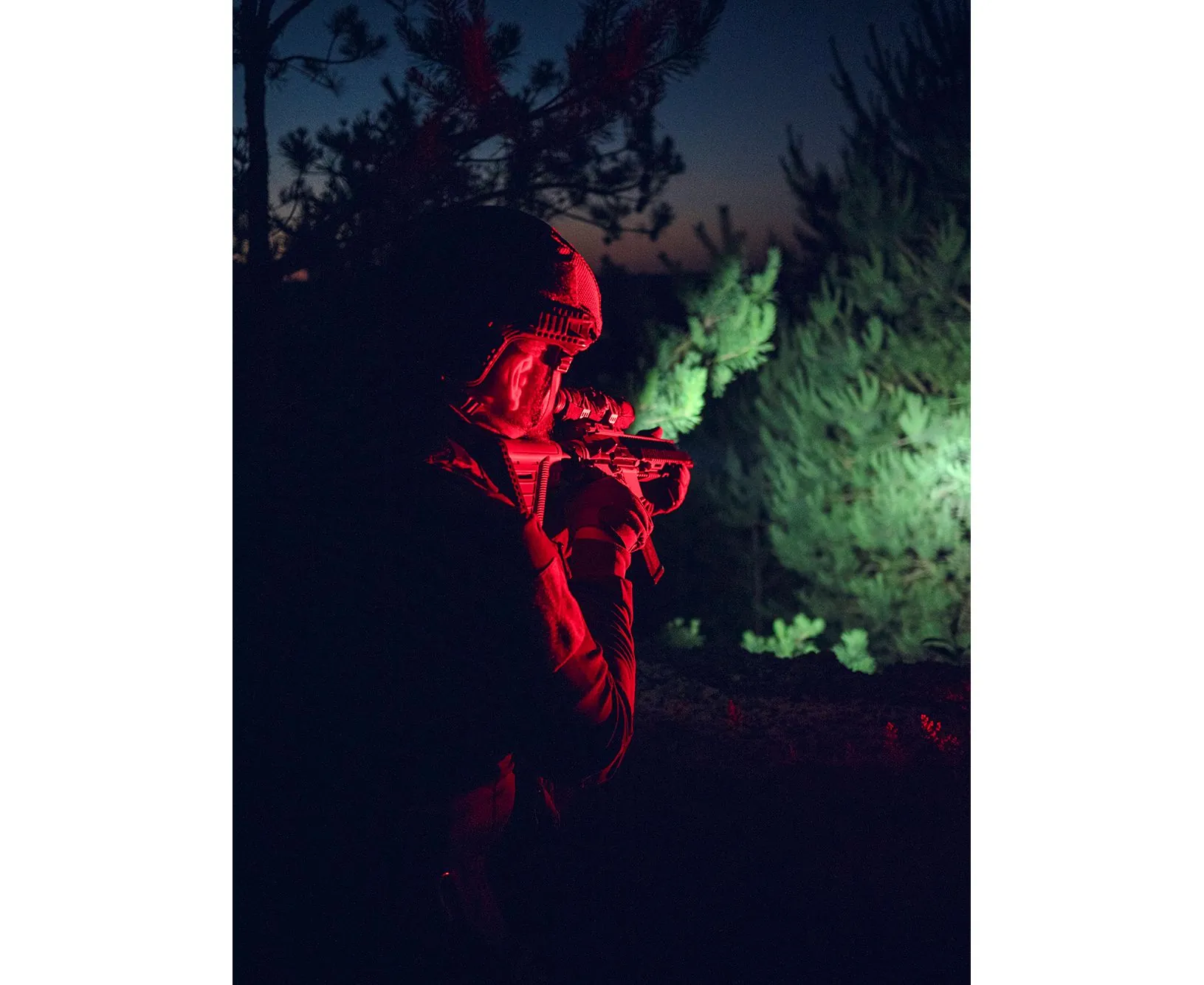 Фонарь ARMYTEK DOBERMANN PRO Magnet USB (Тёплый свет)