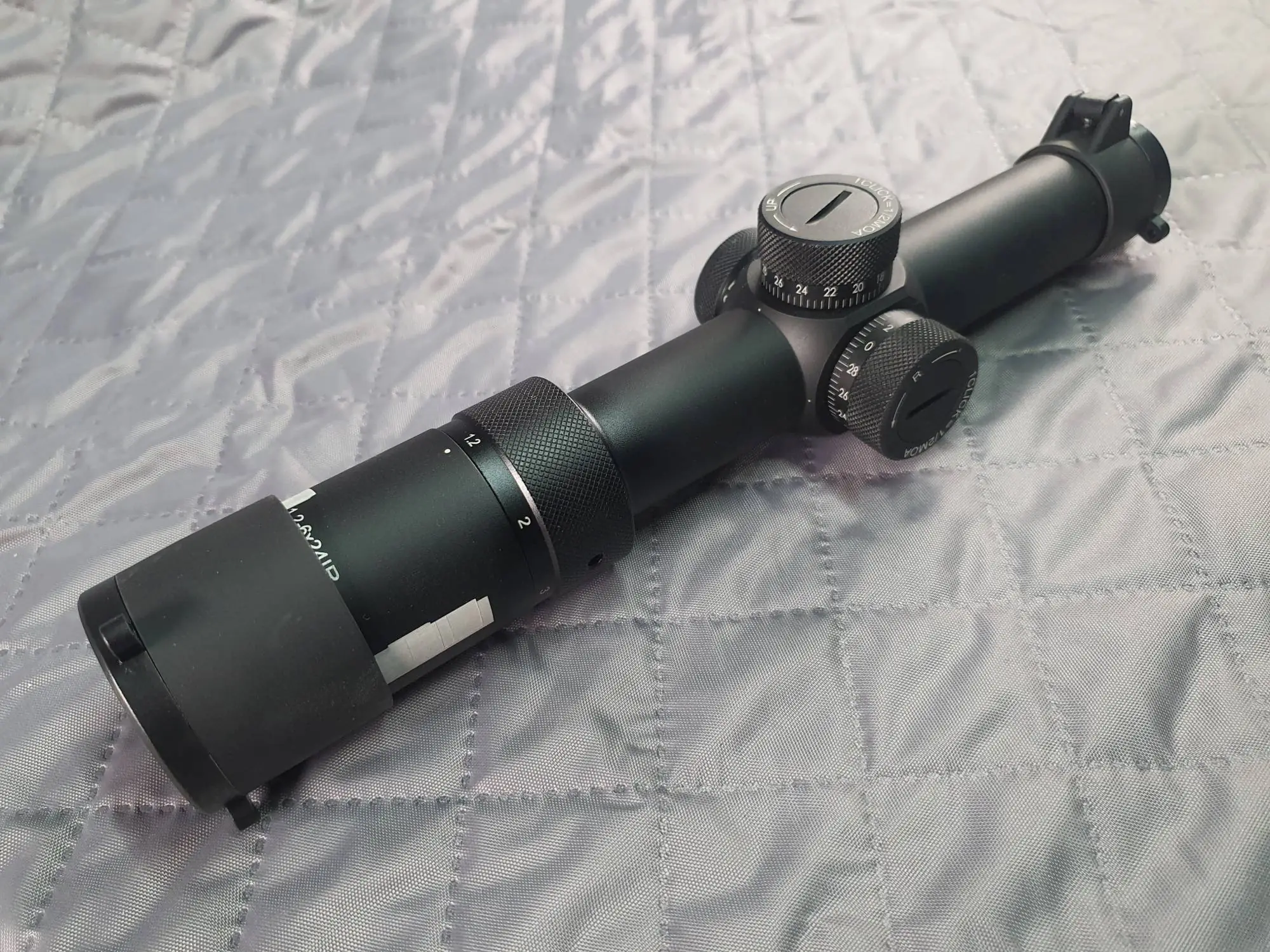 Прицел оптический ER 1.2-6X24IR HK-Black