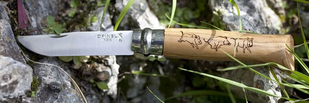 Нож складной Opinel Animalia Wild Boar 08, нержавеющая сталь, дуб, кабан