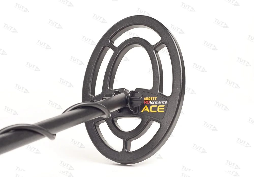 Металлоискатель Garrett ACE 200i