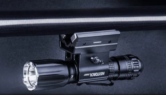 Держатель RM87 подствольный магнитный для фонарей Ø23-26.5мм (регулируемый), алюминий, черный, 118г