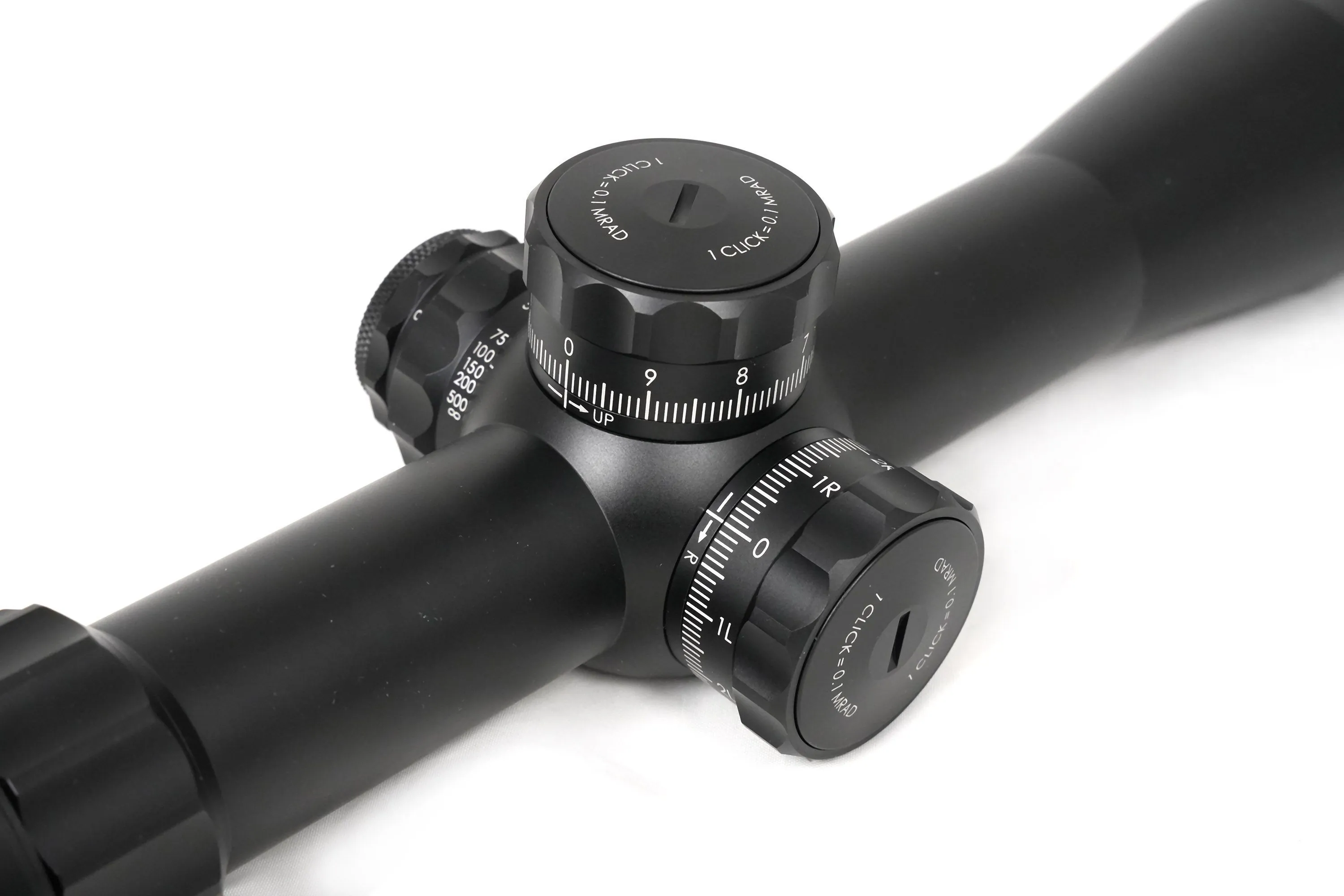 Оптический прицел ARKON Model B 3-18х44 / Аркон Модель Б 3 18 44