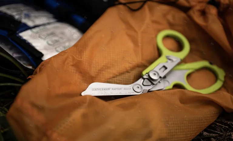 Мультитул-Ножницы LEATHERMAN Raptor Sand