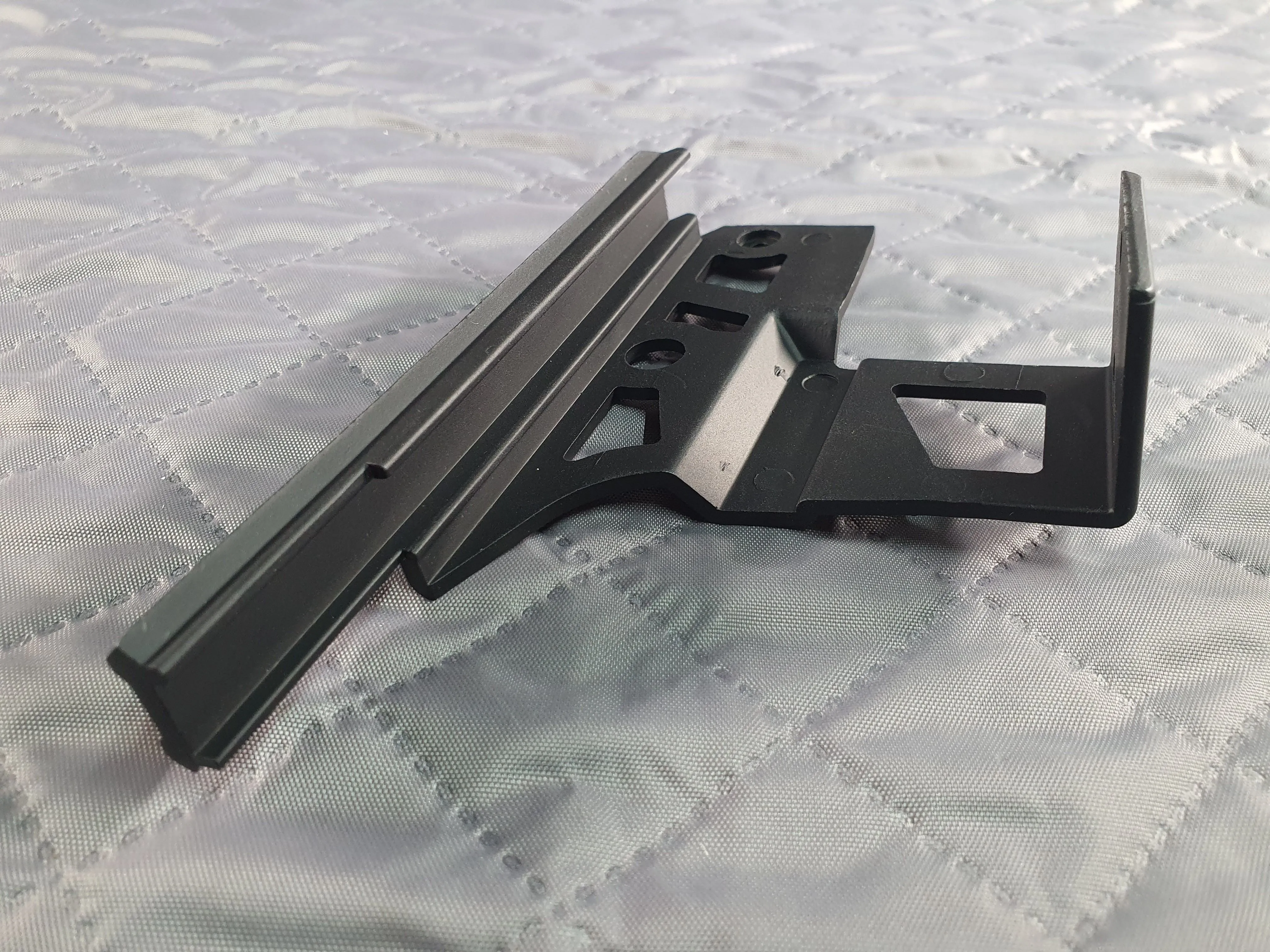 Кронштейн на ствольную коробку Focuhunter с верхней планкой Weaver на АК