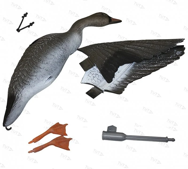 Чучело гуся гуменник летящий, крепеж на палку, подвижные крылья для веревки, пластик, не складной, м