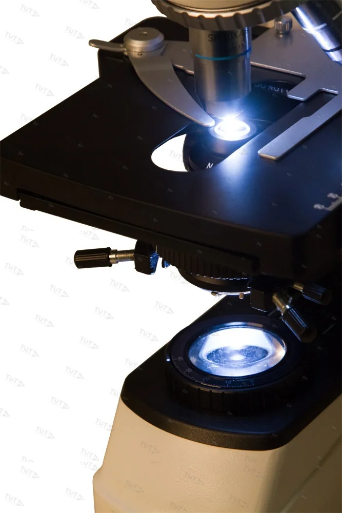 Микроскоп Levenhuk MED 1600 Led5