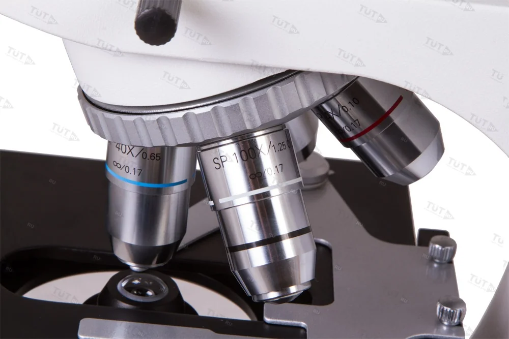 Микроскоп Levenhuk MED 1600 Led5