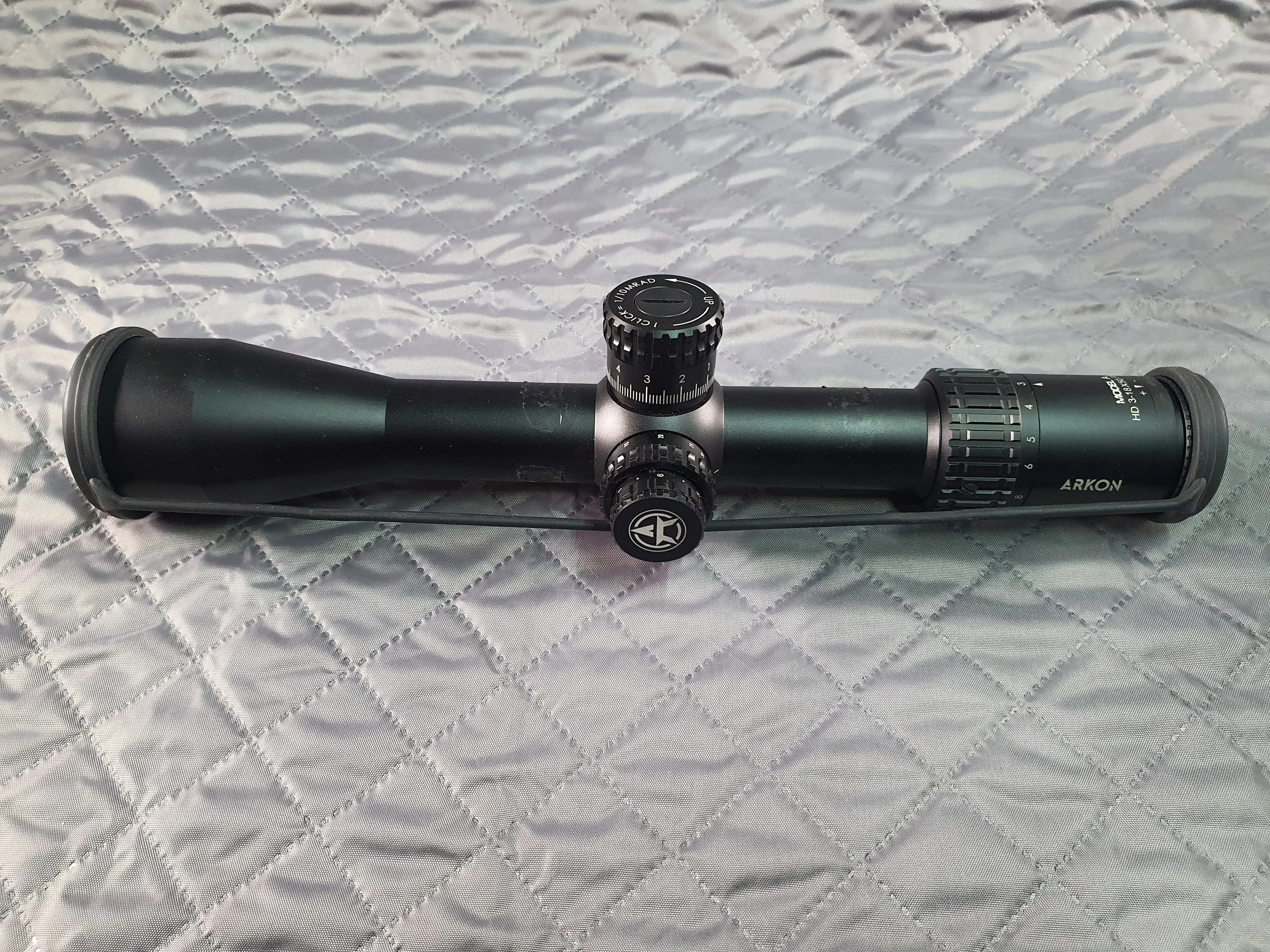 Оптический прицел 3-18X50FFP (Model A)