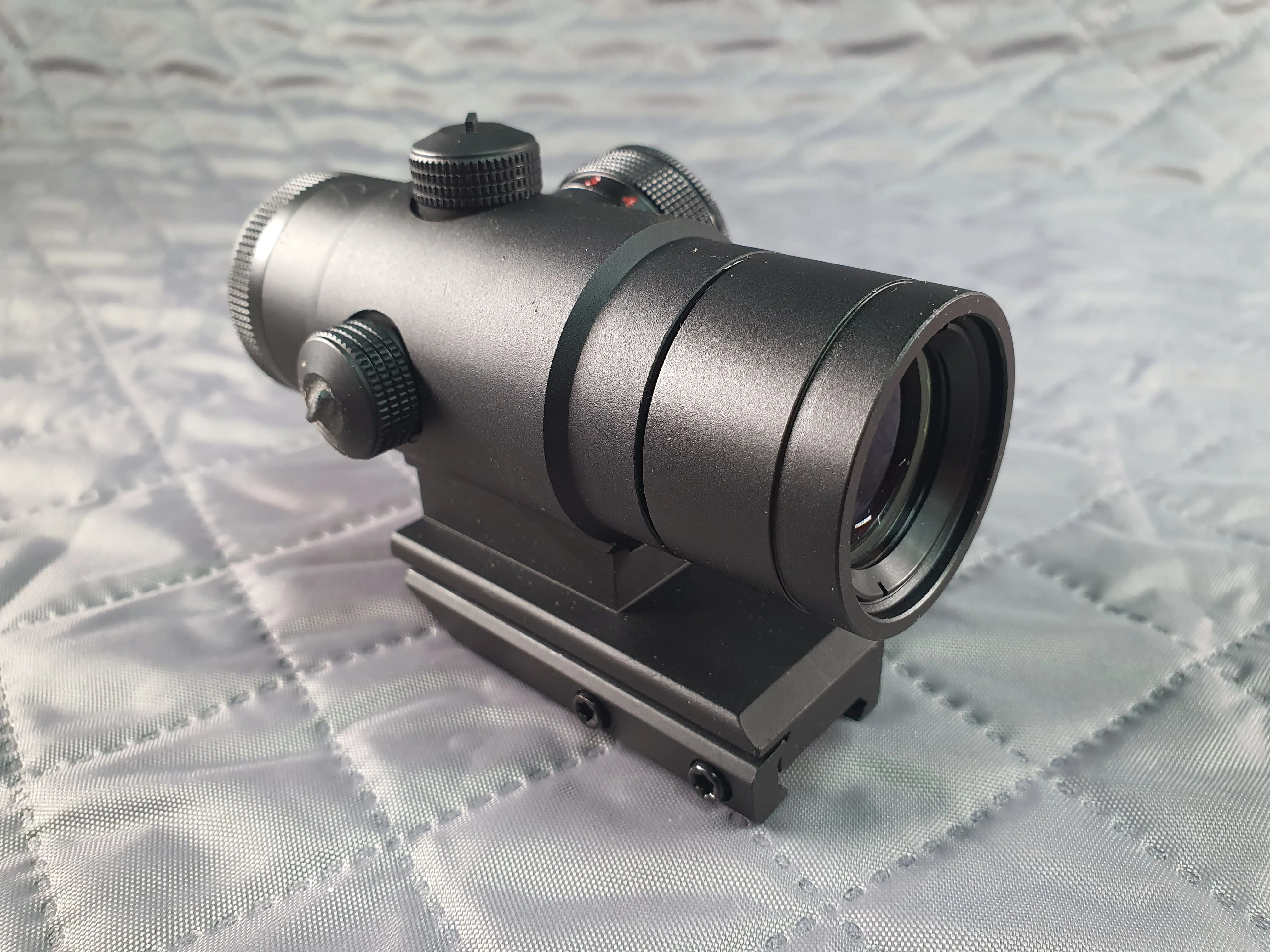 Призматический прицел Focuhunter 3x30