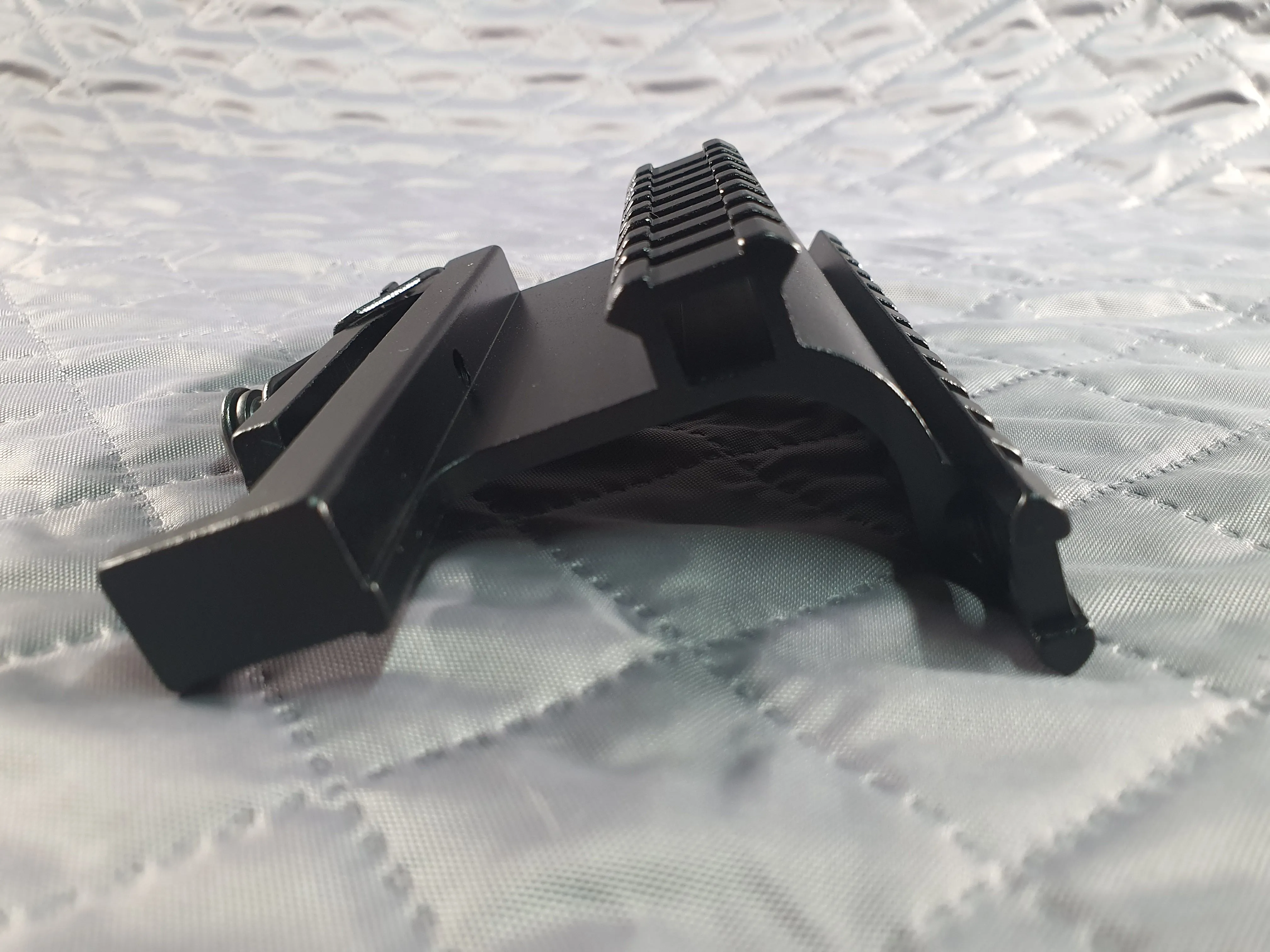 Боковой кронштейн Focuhunter с верхней планкой Weaver быстросъёмный