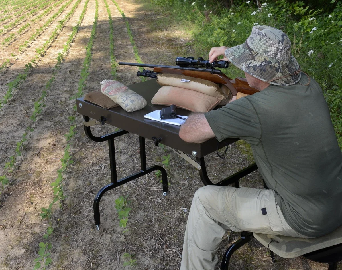 Стол с сиденьем для пристрелки оружия Benchmaster Shooting Table