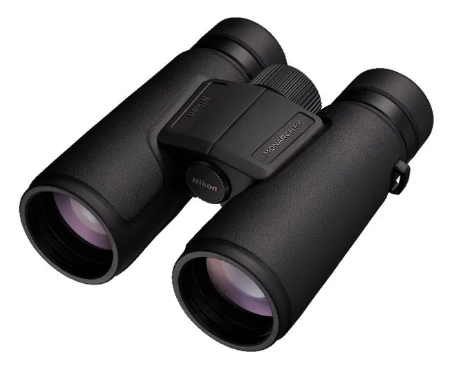 Бинокль Nikon Monarch M5 10x42