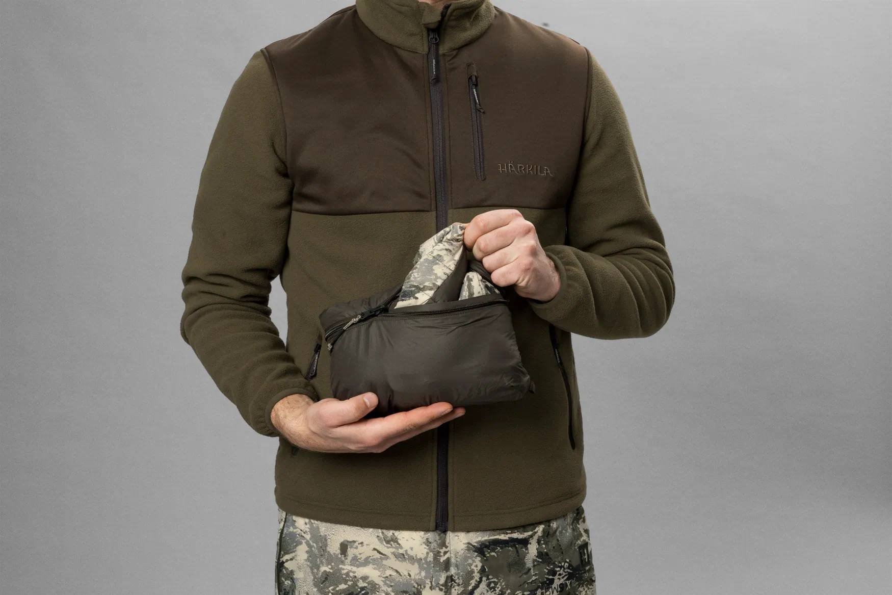 Жилет HARKILLA Mountain Hunter Expedition rev. Down Waistcoat