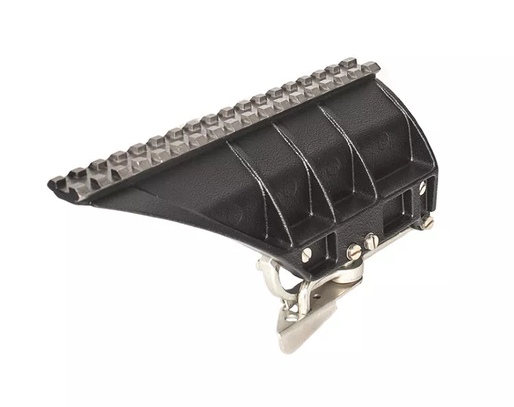 Кронштейн-переходник с бокового на планку Weawer( АЛ6.130.390-02)/Тигр