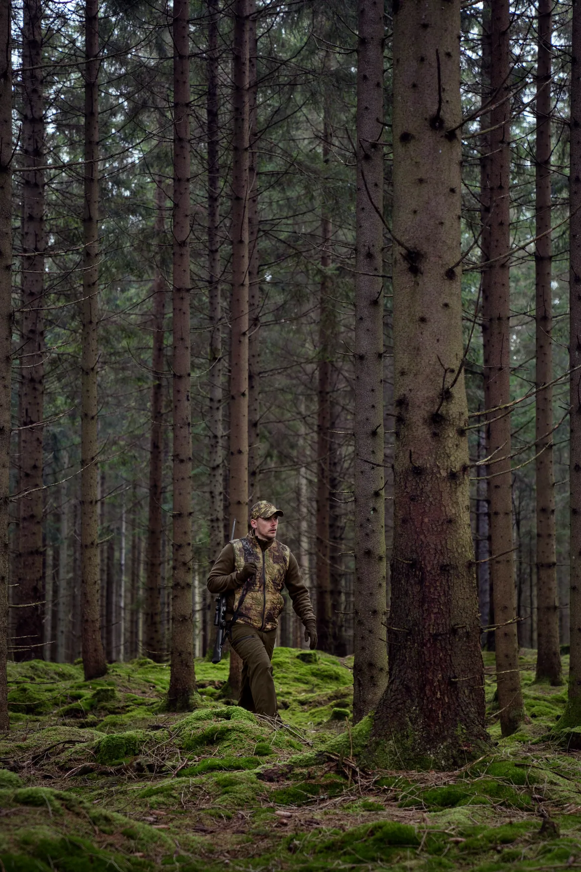 Жилет HARKILA Deer Stalker Camo Reversible Packable Waistcoat